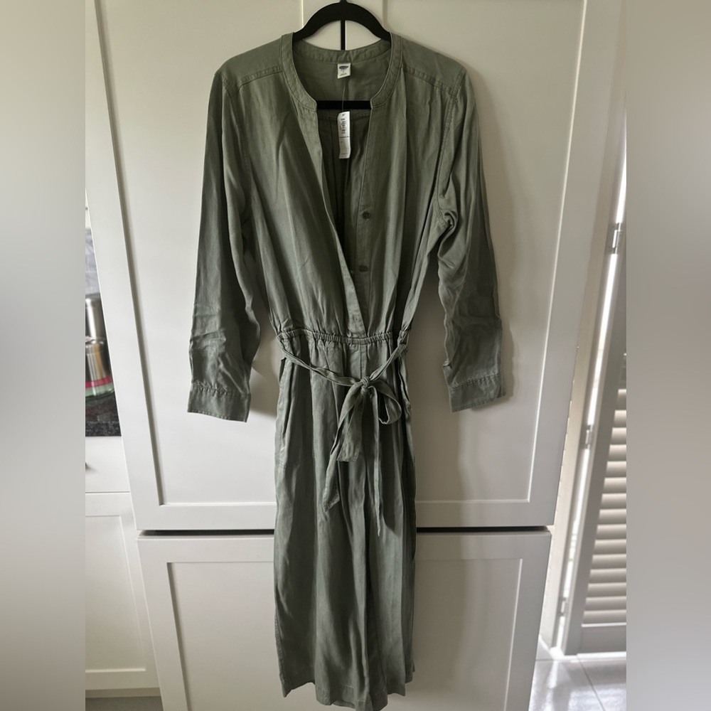 Old Navy - long sleeved jumpsuit with belt